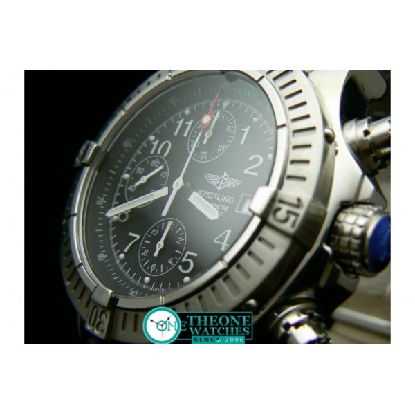 BREITLING AVENGER LEATHER BLACK DIAL WORKING CHRONOS