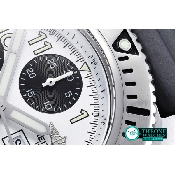 Breitling - SuperOcean SteelFish Chrono SS/RU Wht/Blk A7750