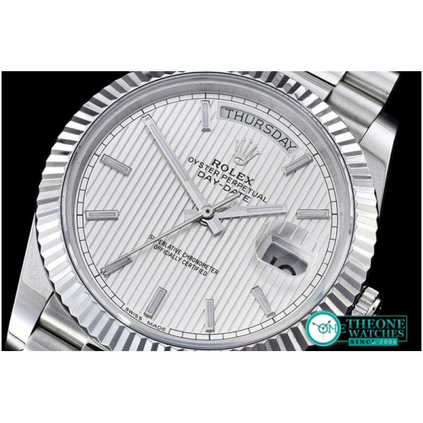 Rolex - DayDate 40mm SS/SS Silver Stk Flut BP A2836 Mod3255