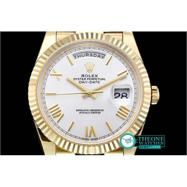 Rolex - DayDate 40mm Flt YG/YG Silv Wht Roman Noob A3255 Mod