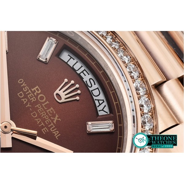 Rolex - DayDate 40mm Diam RG/RG Brown Baug. Diam BP A2836