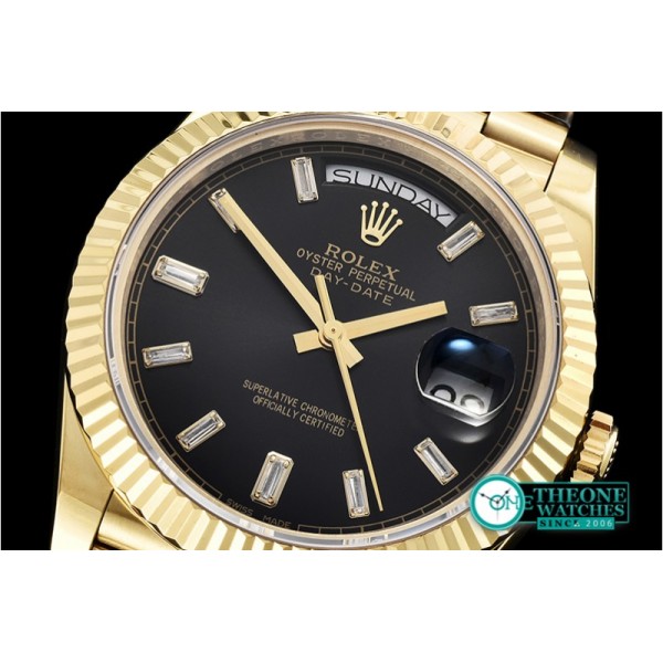 Rolex - DayDate 40mm Flt YG/YG Black Baug. Diam BP A2836