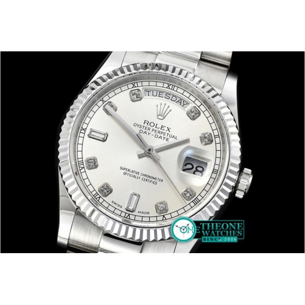 Rolex - DayDate 36mm Flt SS/SS Silver Wht Diam BP Swiss 2836