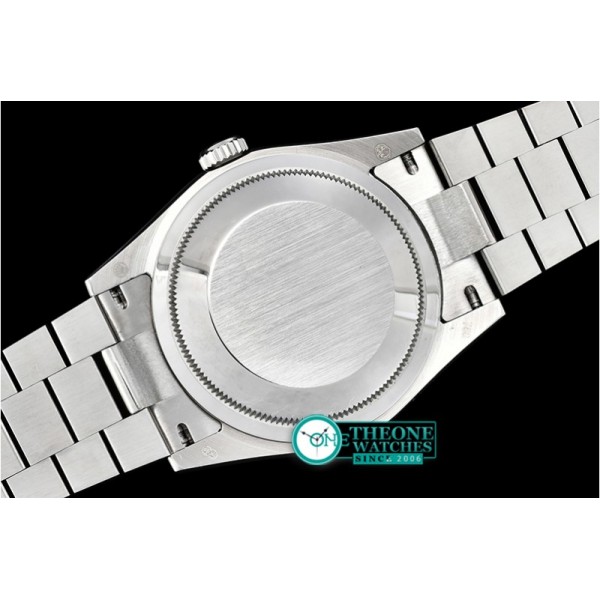 Rolex - DayDate 36mm Flt SS/SS Silver Wht Diam BP Swiss 2836