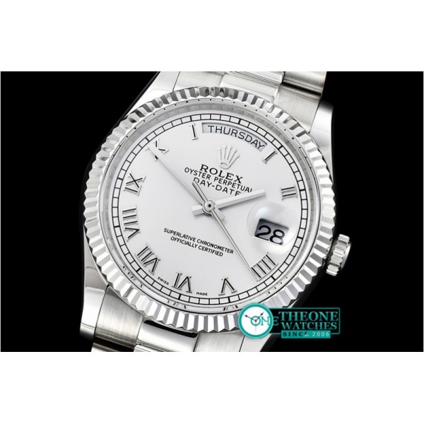 Rolex - DayDate 36mm Flt SS/SS White Diam BP Swiss 2836