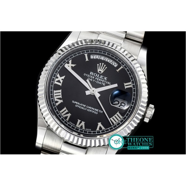 Rolex - DayDate 36mm Flt SS/SS Black Roman Num BP Swiss 2836