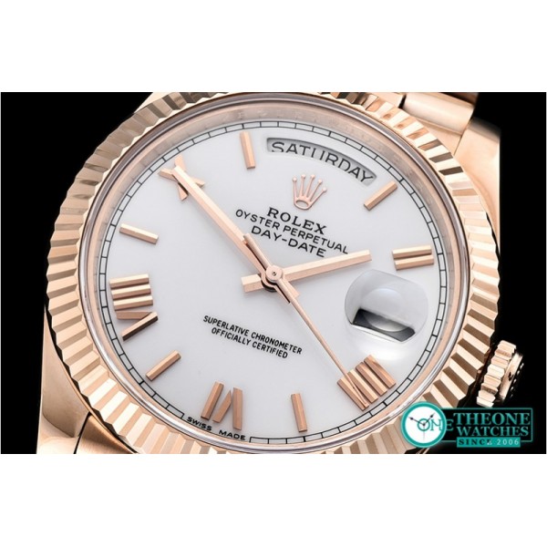 Rolex - DayDate 40mm Flt RG/RG Pearl Wht Roman BP Swiss 2836