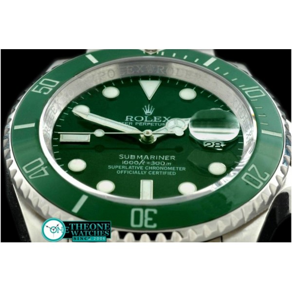 Rolex - SS Green Submariner Asian 2813 21J