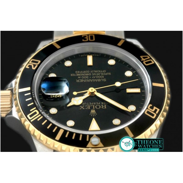 Rolex - 16613 Black SS/YG Sub Jap M-9015