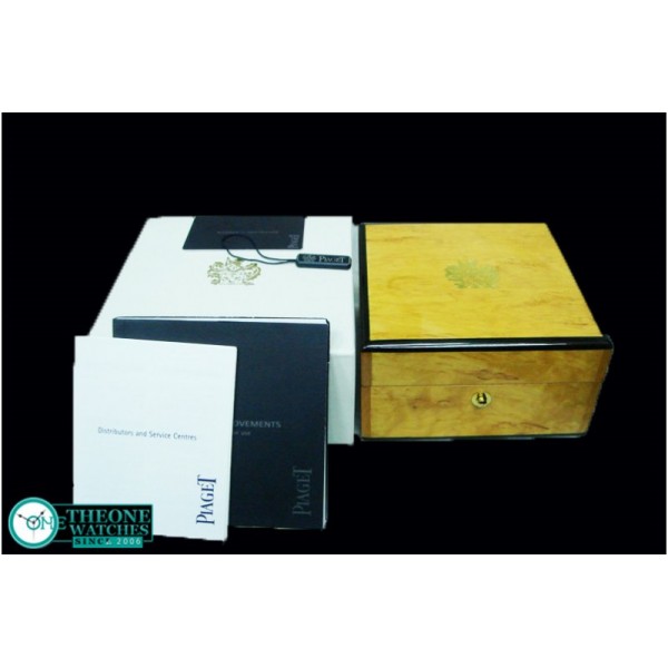 Piaget - Original Square Khaki Wooden Box Set